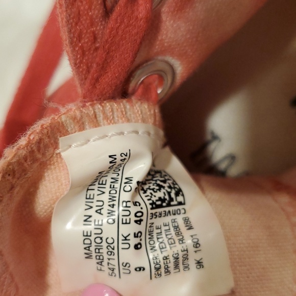 Converse CTAS Lux Hidden Wedge Distressed Red Womens  Size 9 - Picture 10 of 10